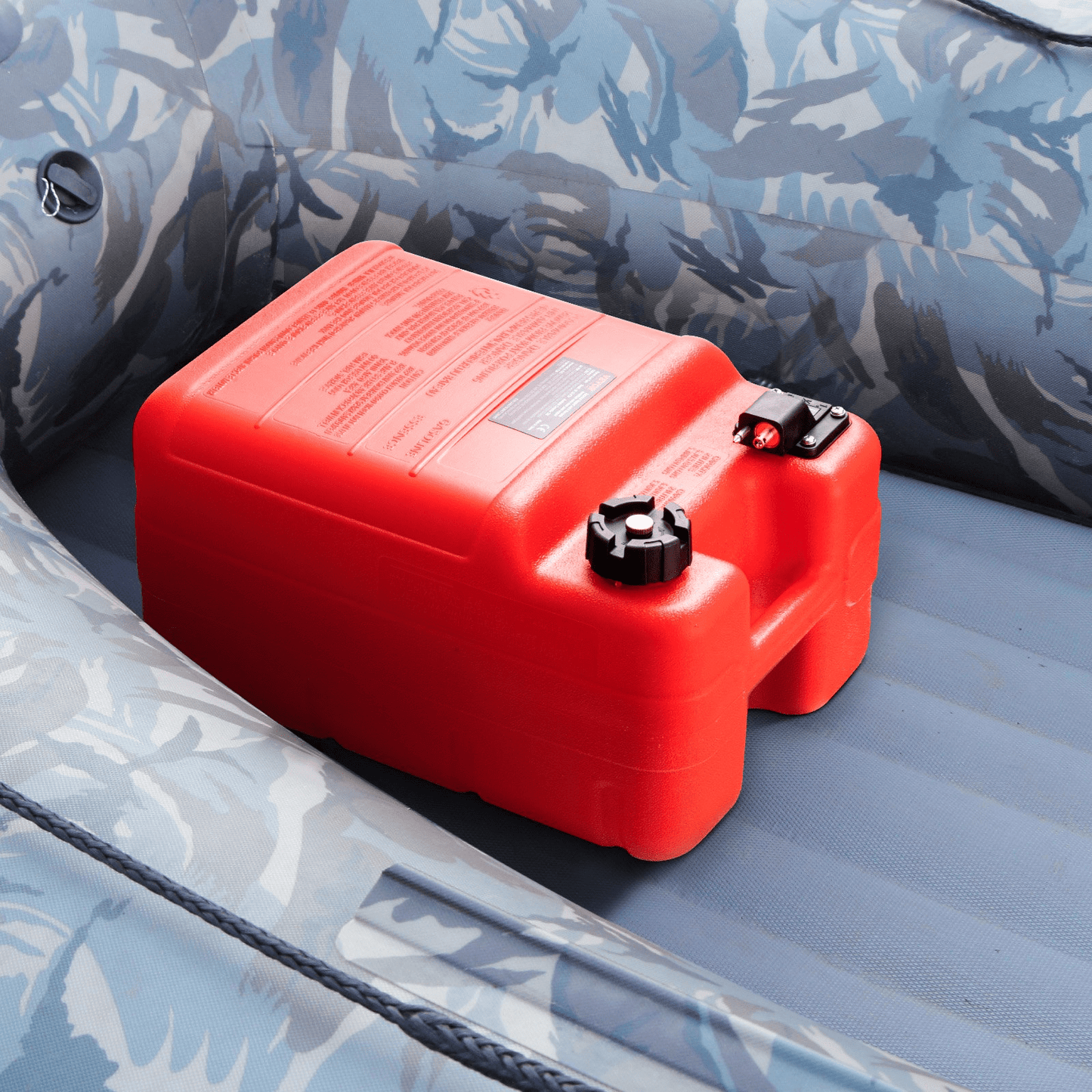 VEVOR Marine Fuel Tank, 6.34 Gallon/24L, Portable Boat Fuel Gas Tank for Outboard Engine Boats, Plastic Outboard Marine Boat Fuel Tank with Hose, Easy to Carry for Yacht, Fishing Boat, Deck Boat, Red - MarineQuest Supply