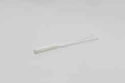 Zoom Split Tail Trailer 4in 20/bag White - MarineQuest Supply